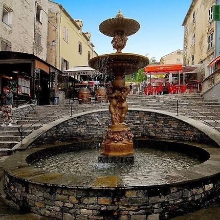 Charmant Appartement Climatise Au Coeur De La Capitale Corse Corte  Ngoại thất bức ảnh